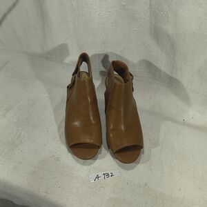 Women's Size 9 M Brn Leather Open Toe Sling Back Side Zip 3" Wedge Heels by YUU